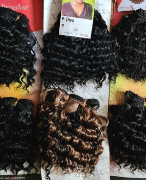 Xpression Weave – Diva French Curly